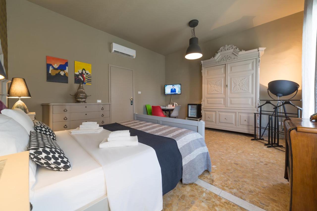 Budget Rooms Sonnino 37 Cagliari Exterior photo